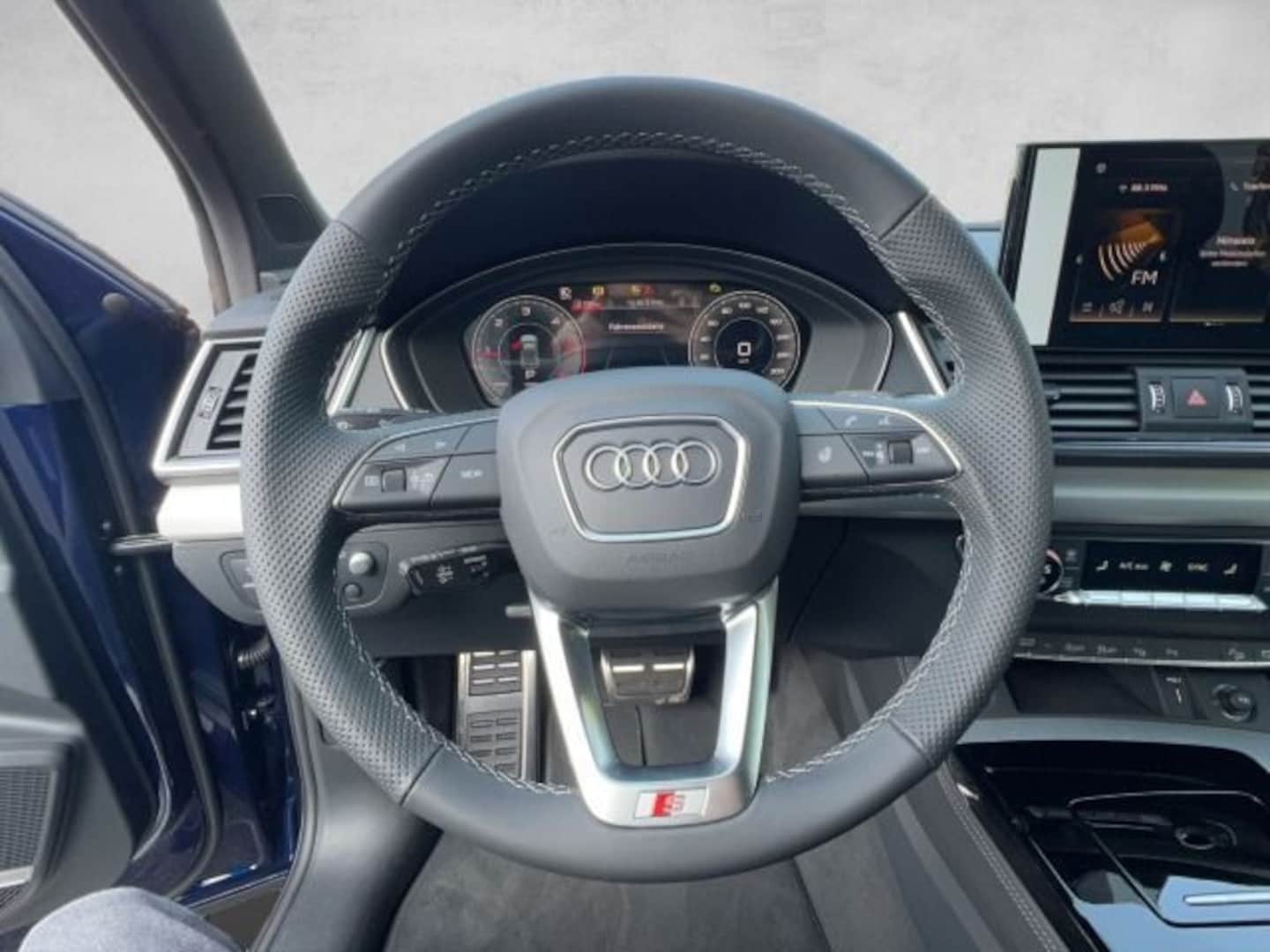 Bild über Audi Q5 Sportback 40 TDI quattro S tronic - für weitere Informationen kontaktieren Sie den Audi Partner