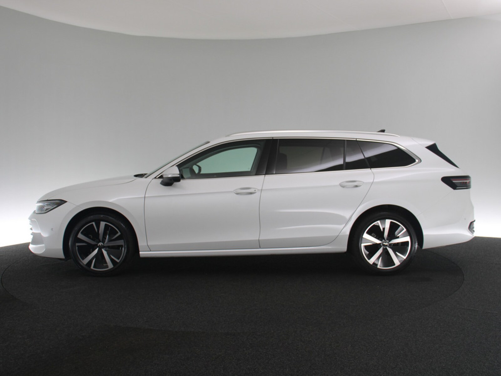 Volkswagen Passat – Bild 25