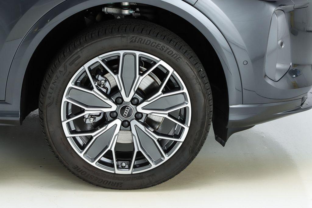 2025 Audi Q5 Premium Plus - Photo 27