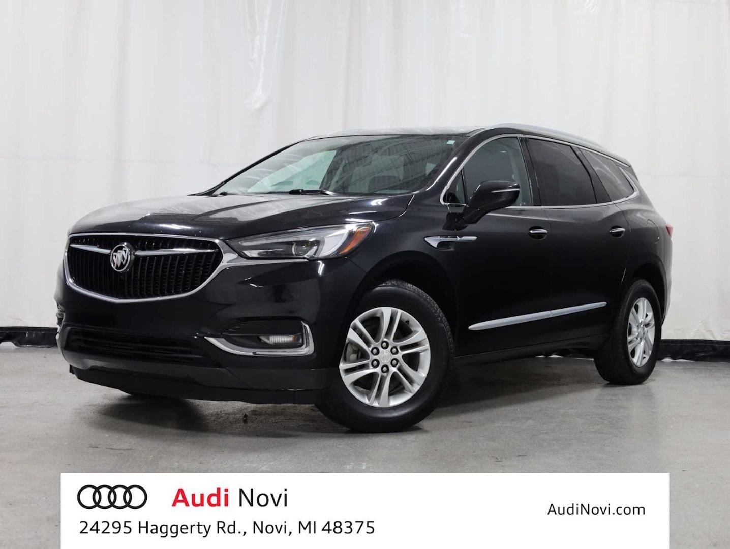 2018 Buick Enclave Essence AWD's photo