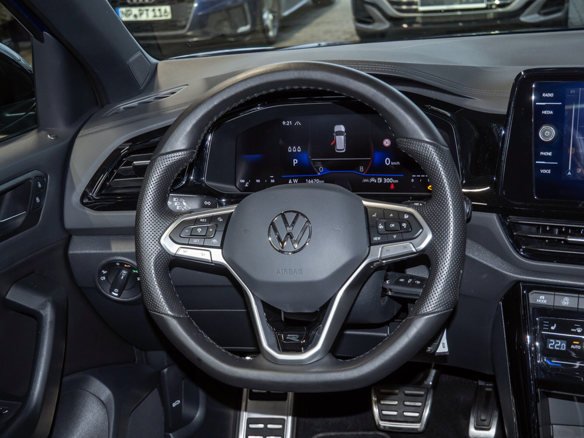 Volkswagen T-Roc R-Line