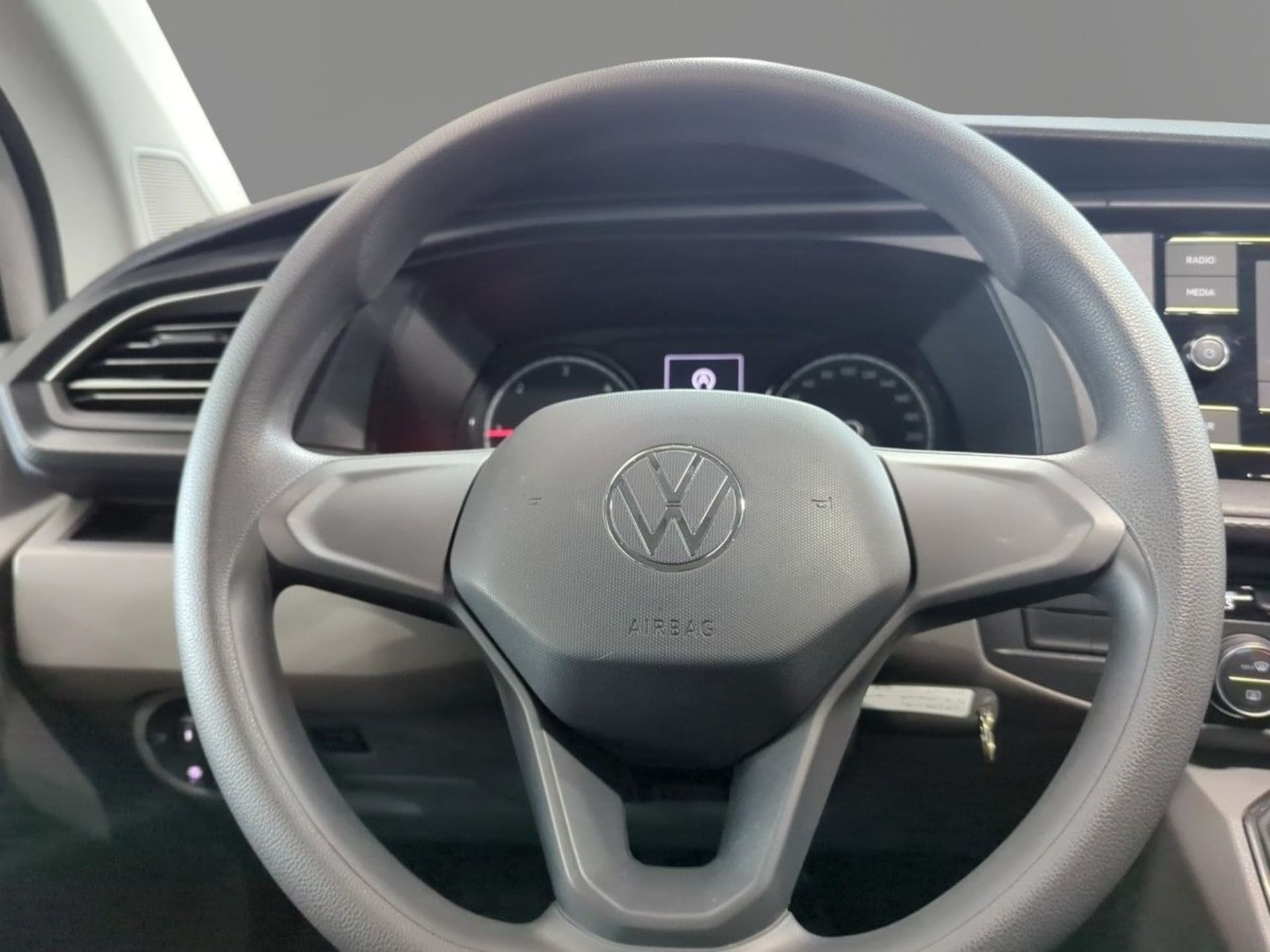 Volkswagen T6.1 Caravelle kurzer Radstand Trendline