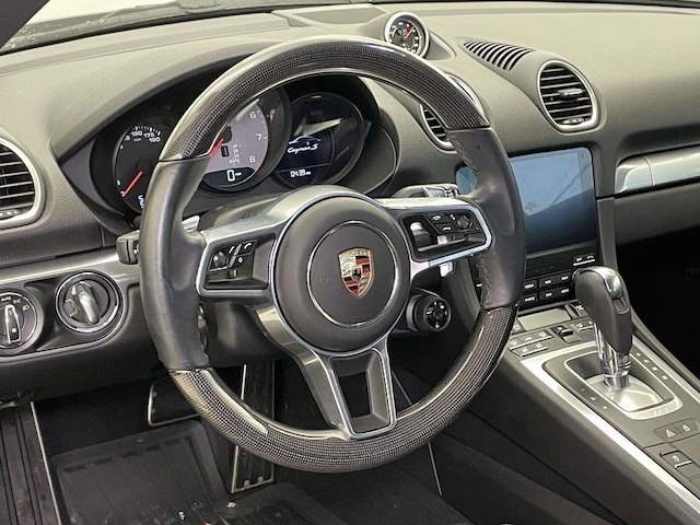 2025 Porsche 718 Cayman