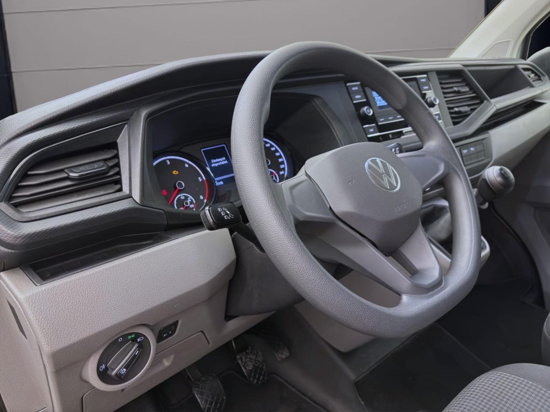 Volkswagen T6.1 Transporter Kombi kurzer Radstand