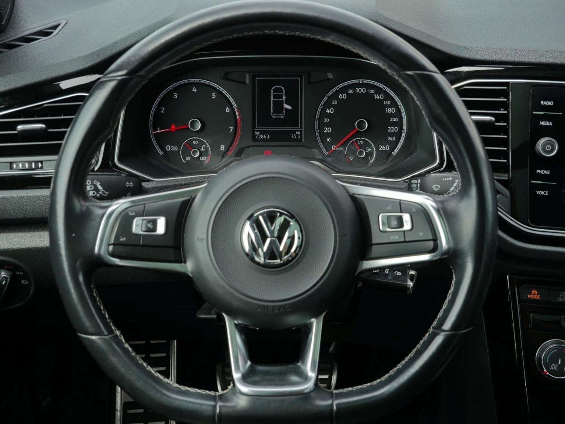 Volkswagen T-Roc Sport