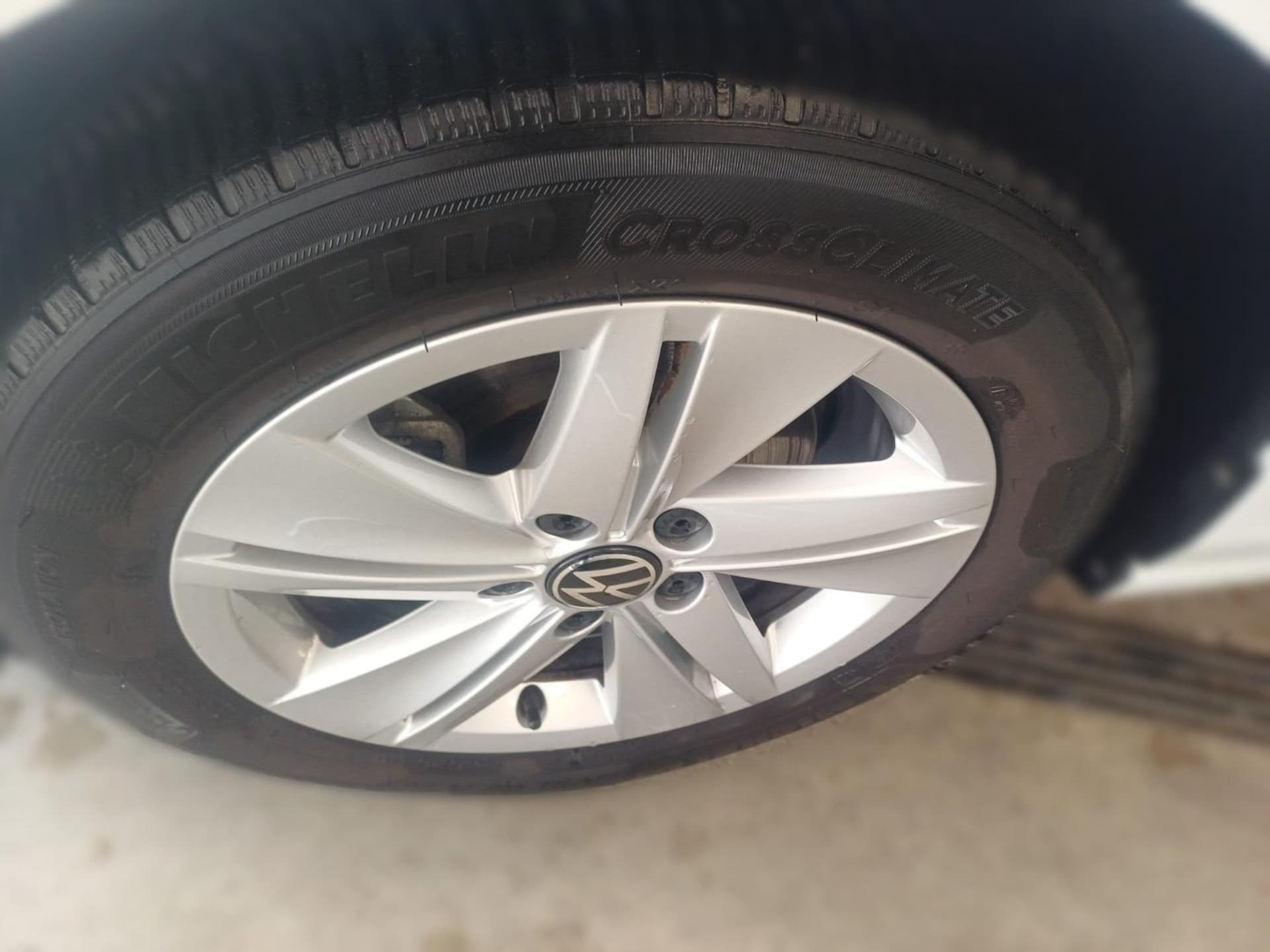 Volkswagen Golf Life