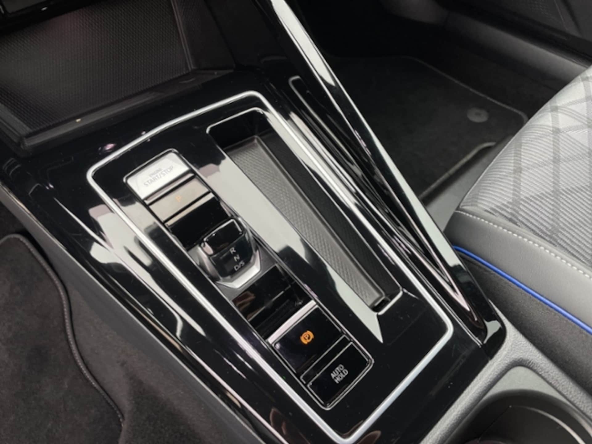 Volkswagen Golf Variant R-Line