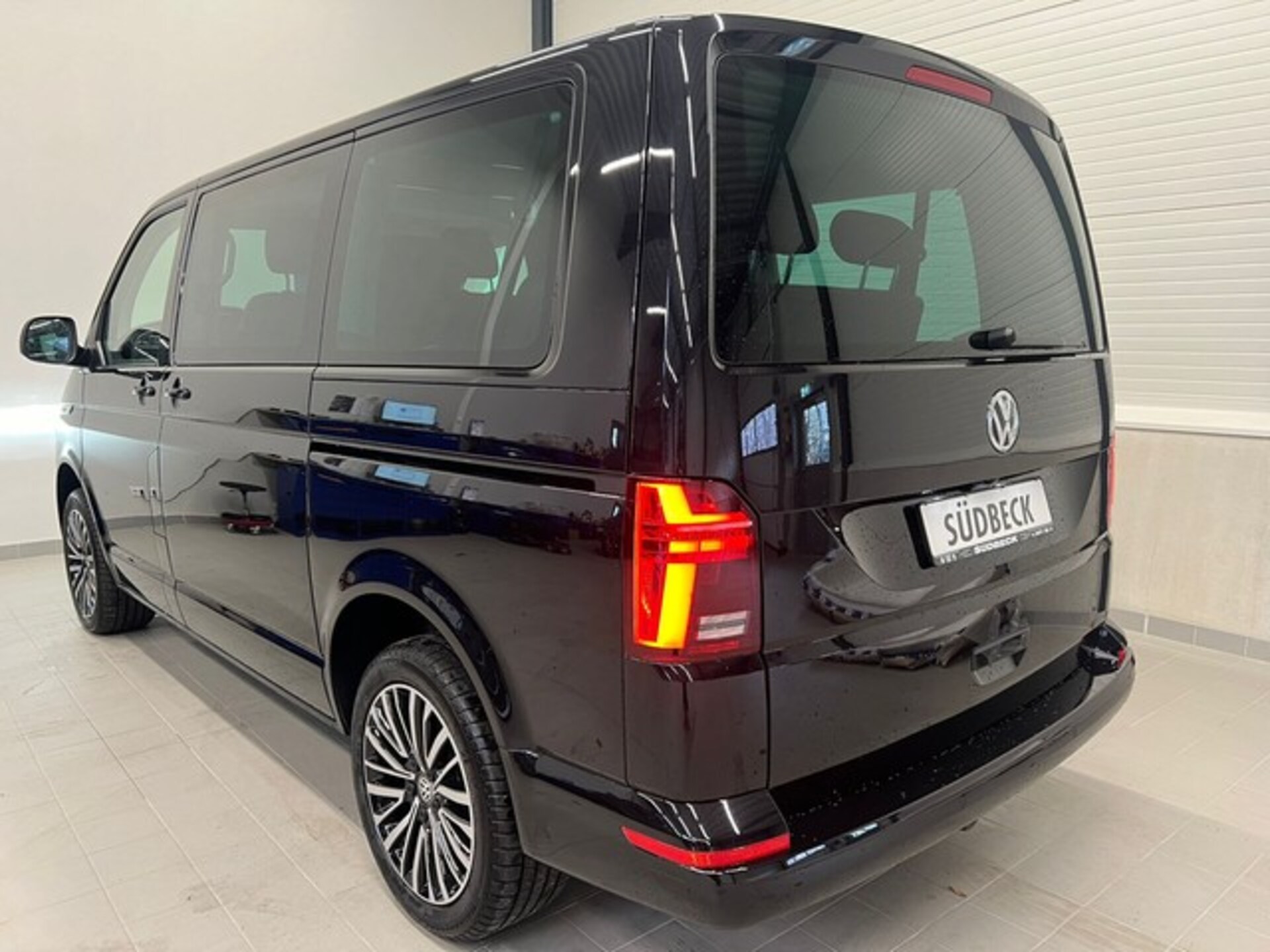 Volkswagen T6.1 Caravelle kurzer Radstand Comfortline