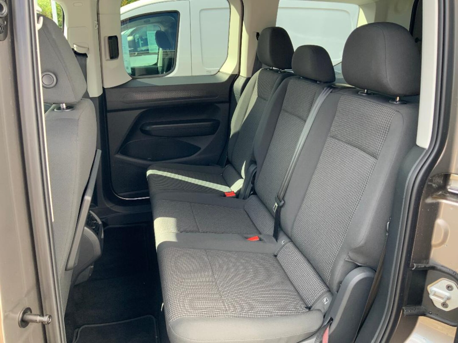 Volkswagen Caddy – Bild 13