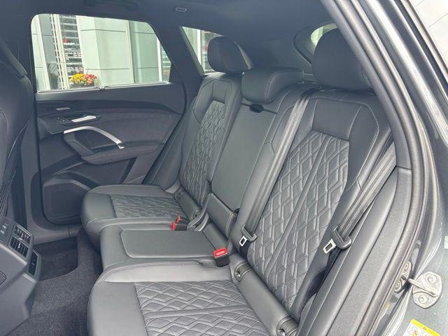 2026 Audi SQ5 Premium Plus - Photo 28