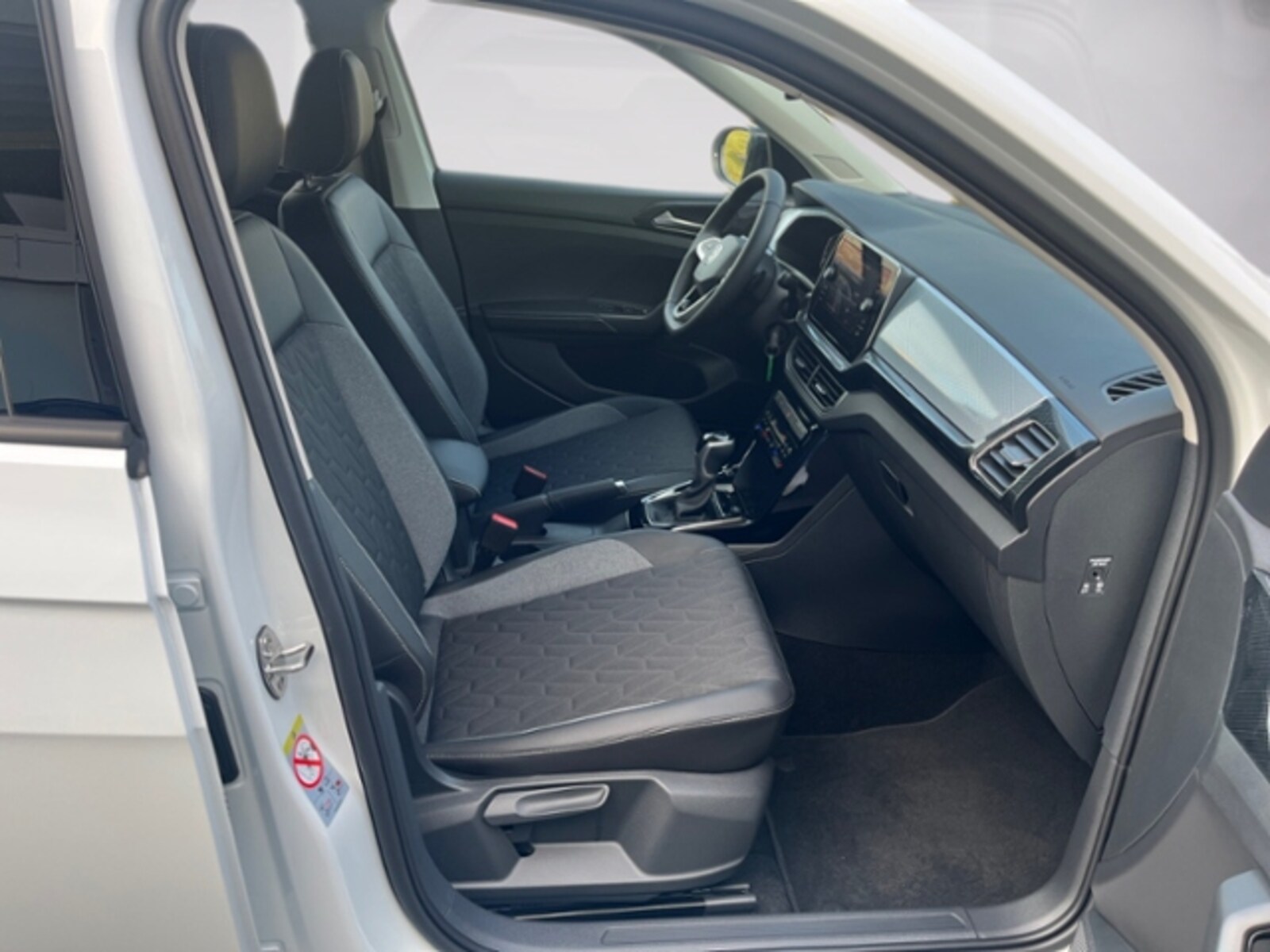 Volkswagen T-Cross – Bild 10
