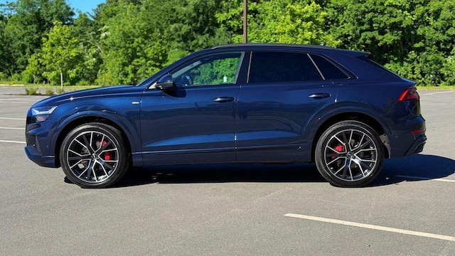 2023 Audi Q8