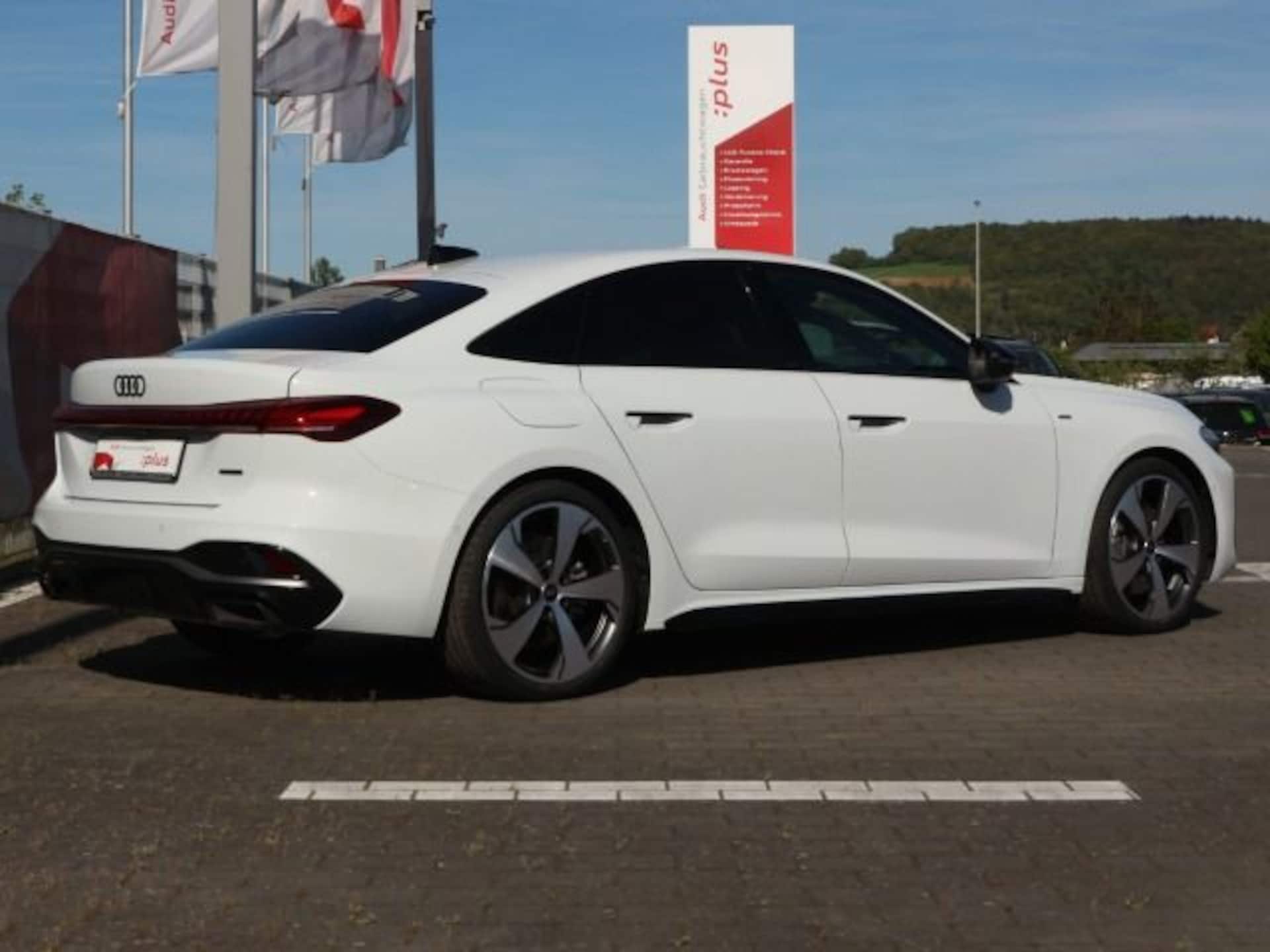 Audi A5 Limousine e-hybrid edition one
