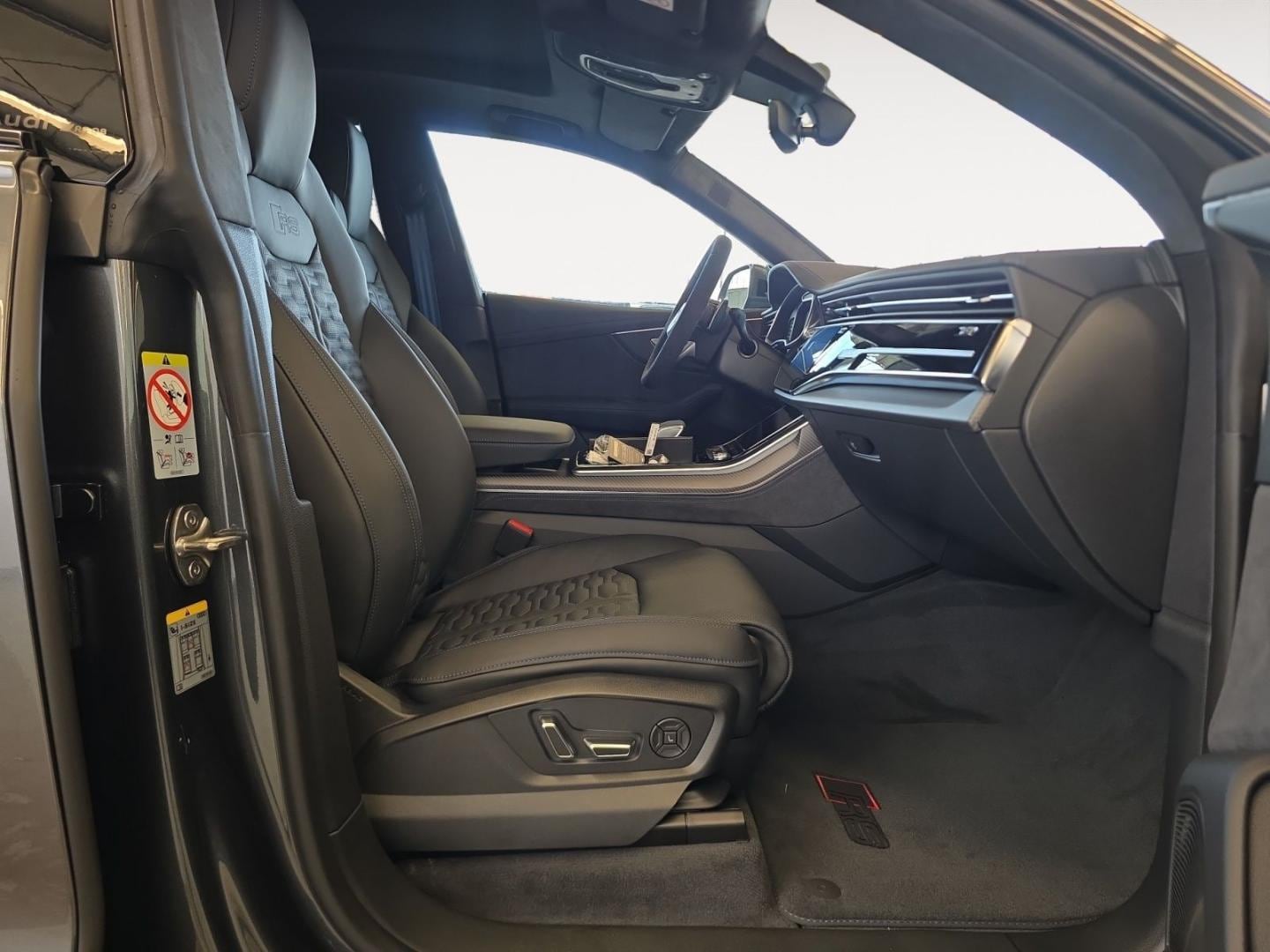 Bild über Audi RS Q8 SUV RS Q8 SUV performance 471 kW tiptronic - für weitere Informationen kontaktieren Sie den Audi Partner