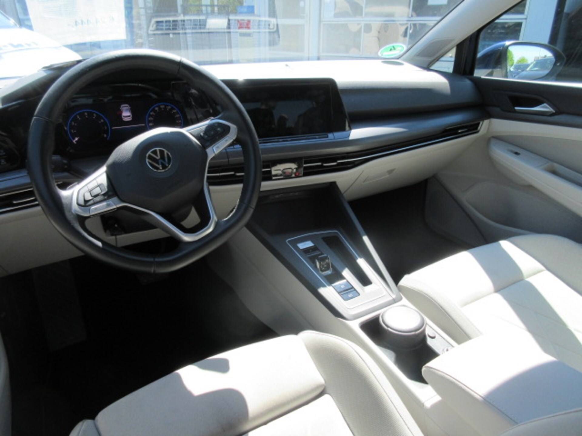 Volkswagen Golf Style