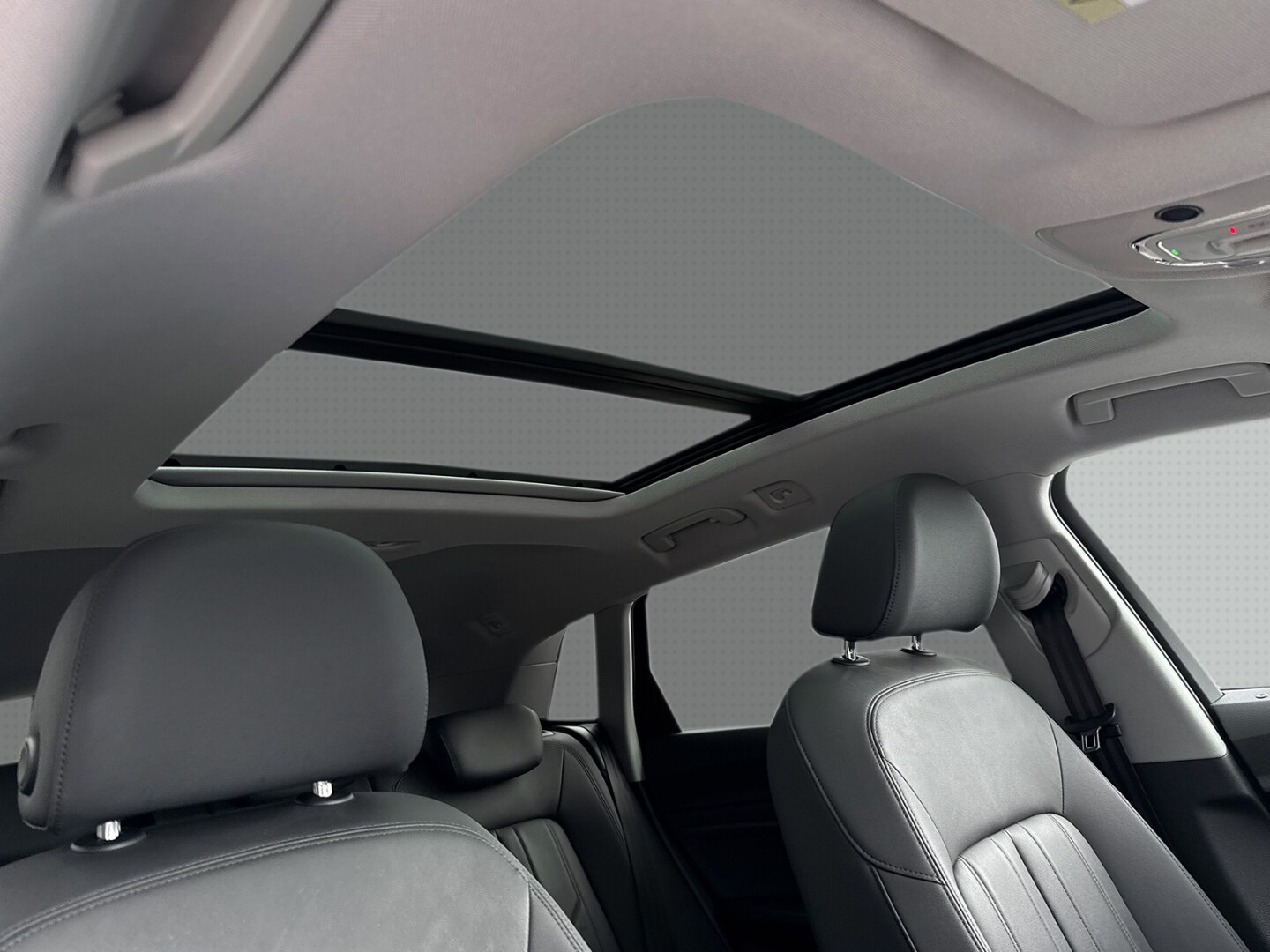 Image about Audi e-tron 50 quattro
