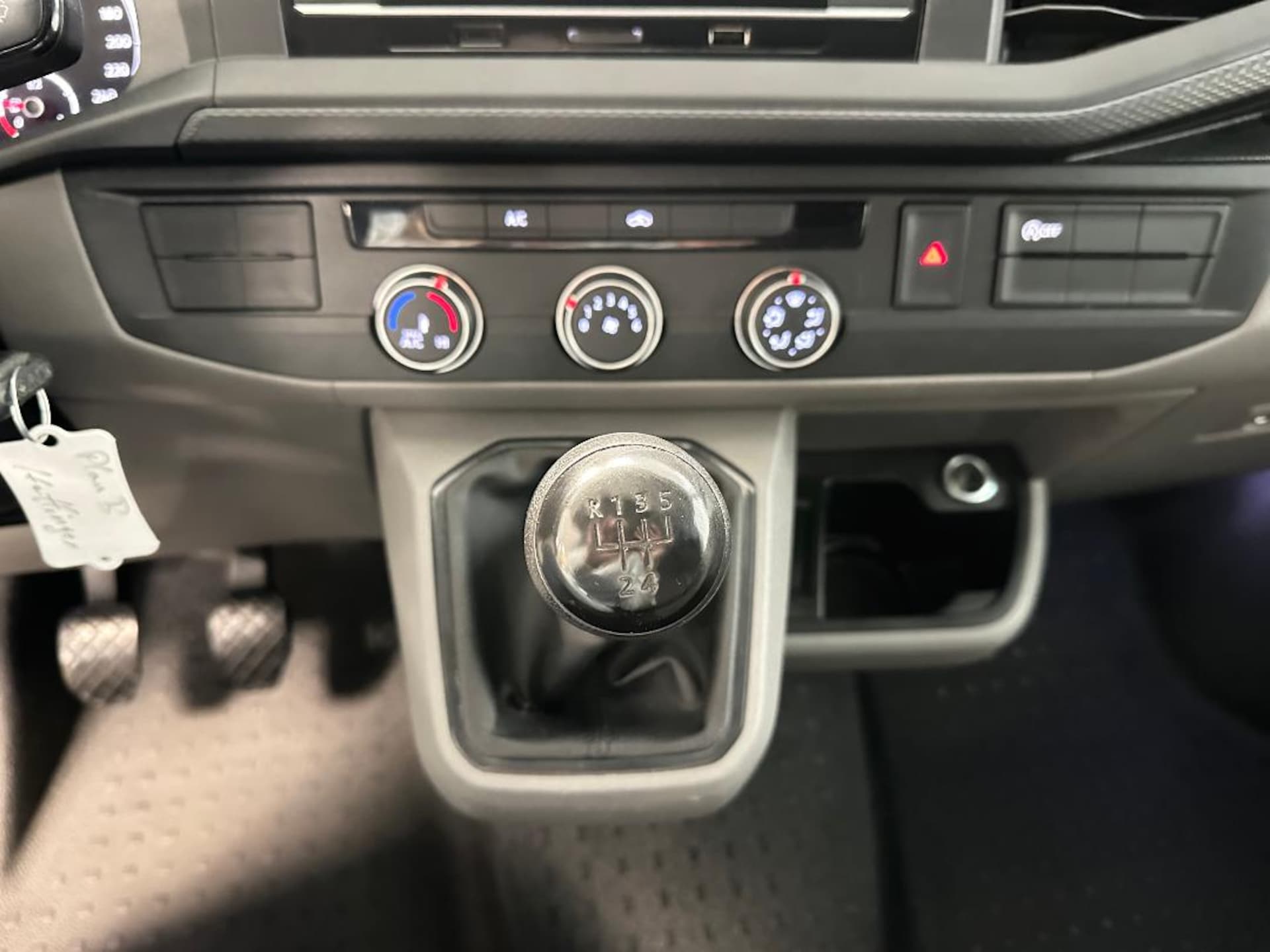 Volkswagen T6.1 Transporter Kasten kurzer Radstand