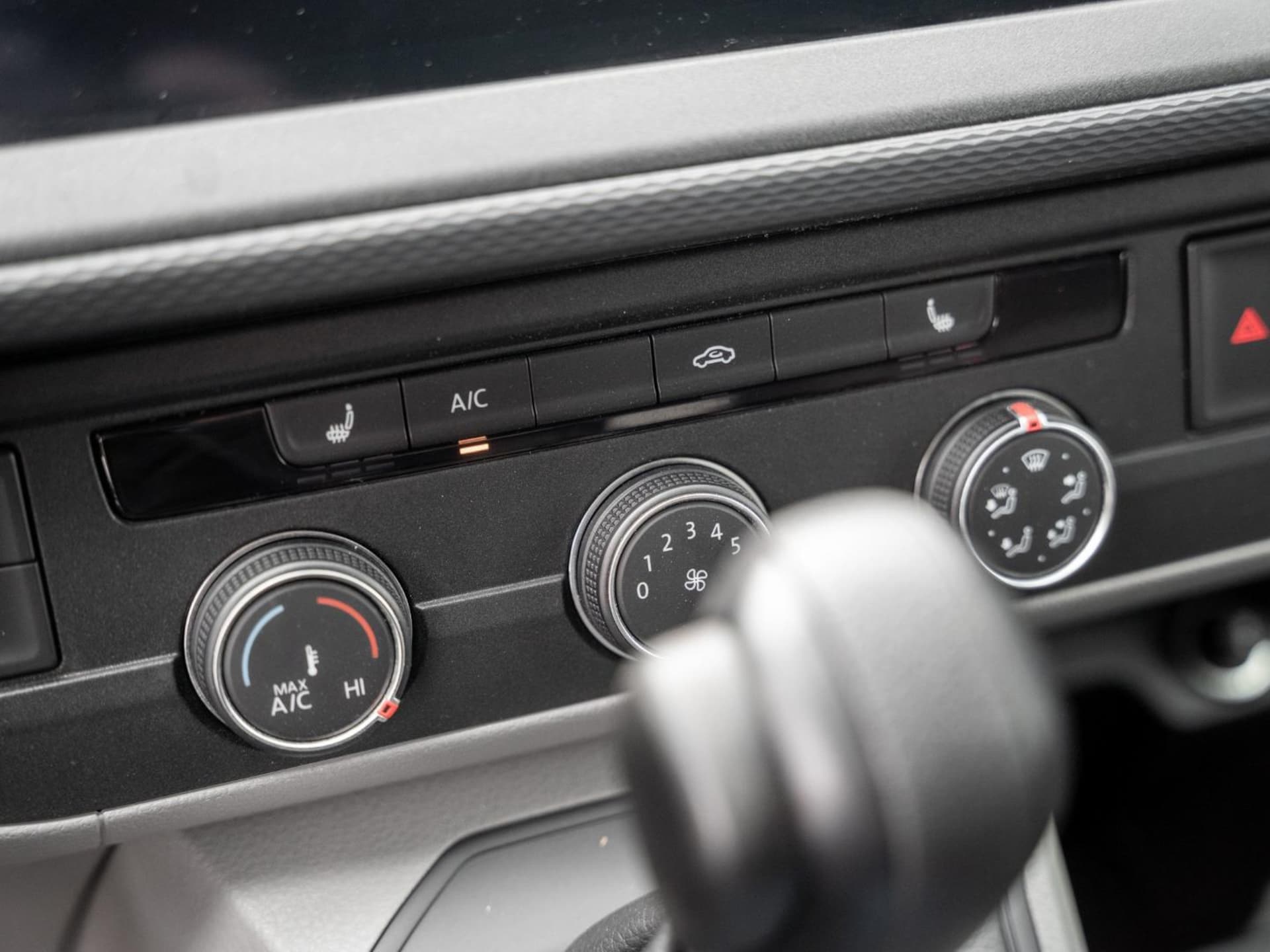 Volkswagen T6.1 Transporter Kasten langer Radstand