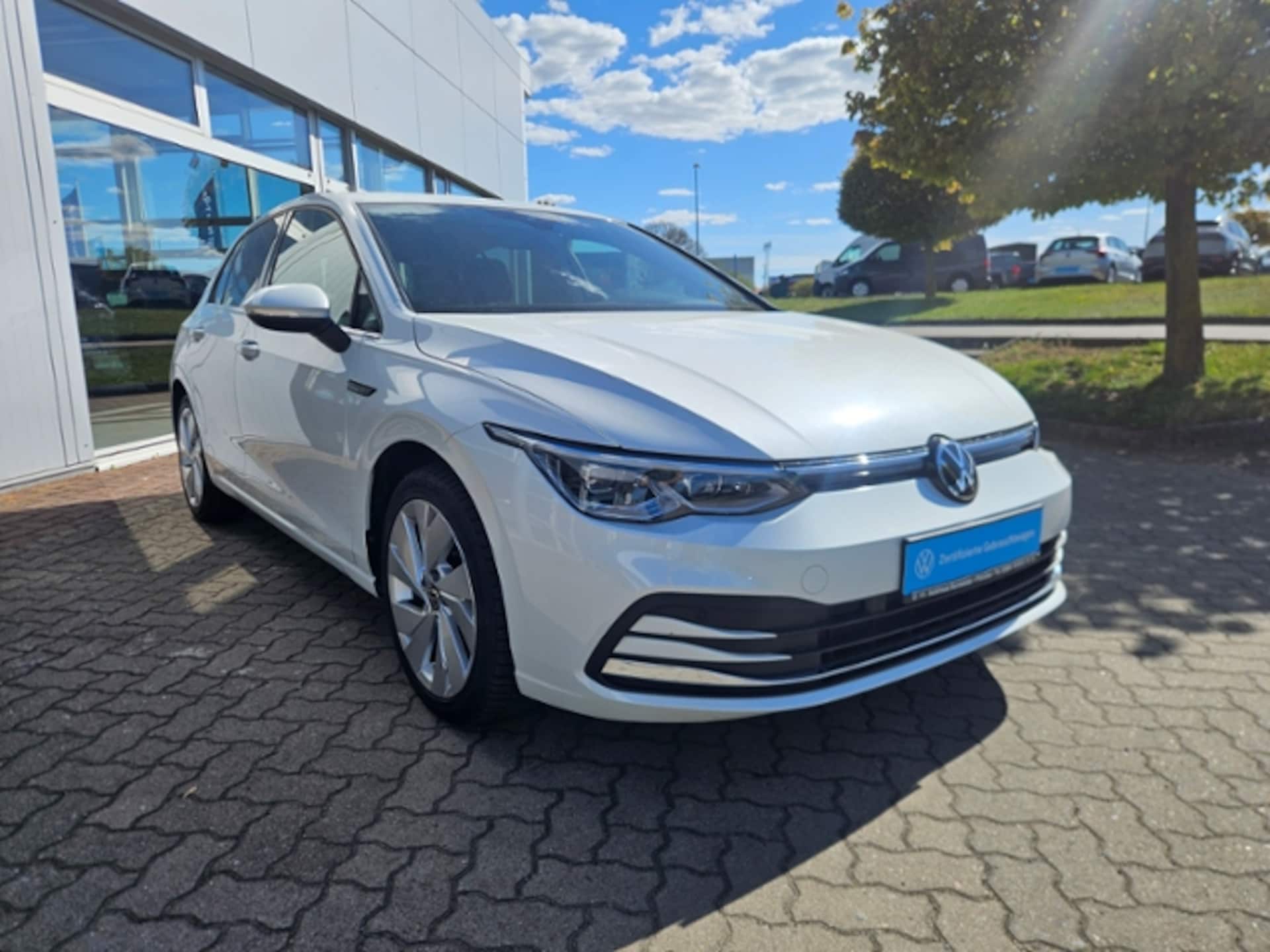 Volkswagen Golf Style