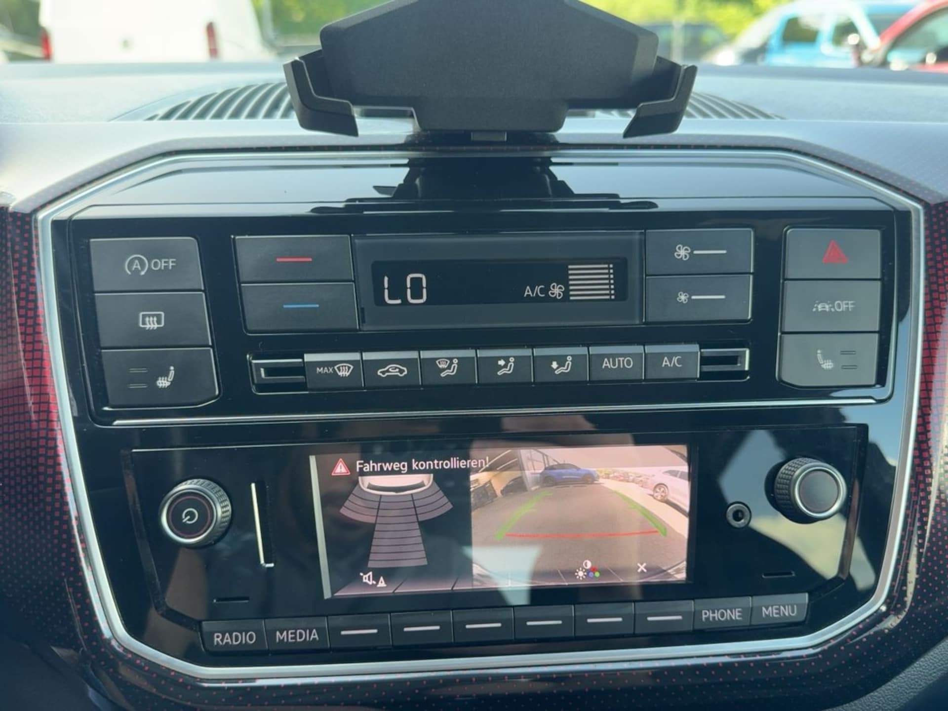 Volkswagen up! GTI