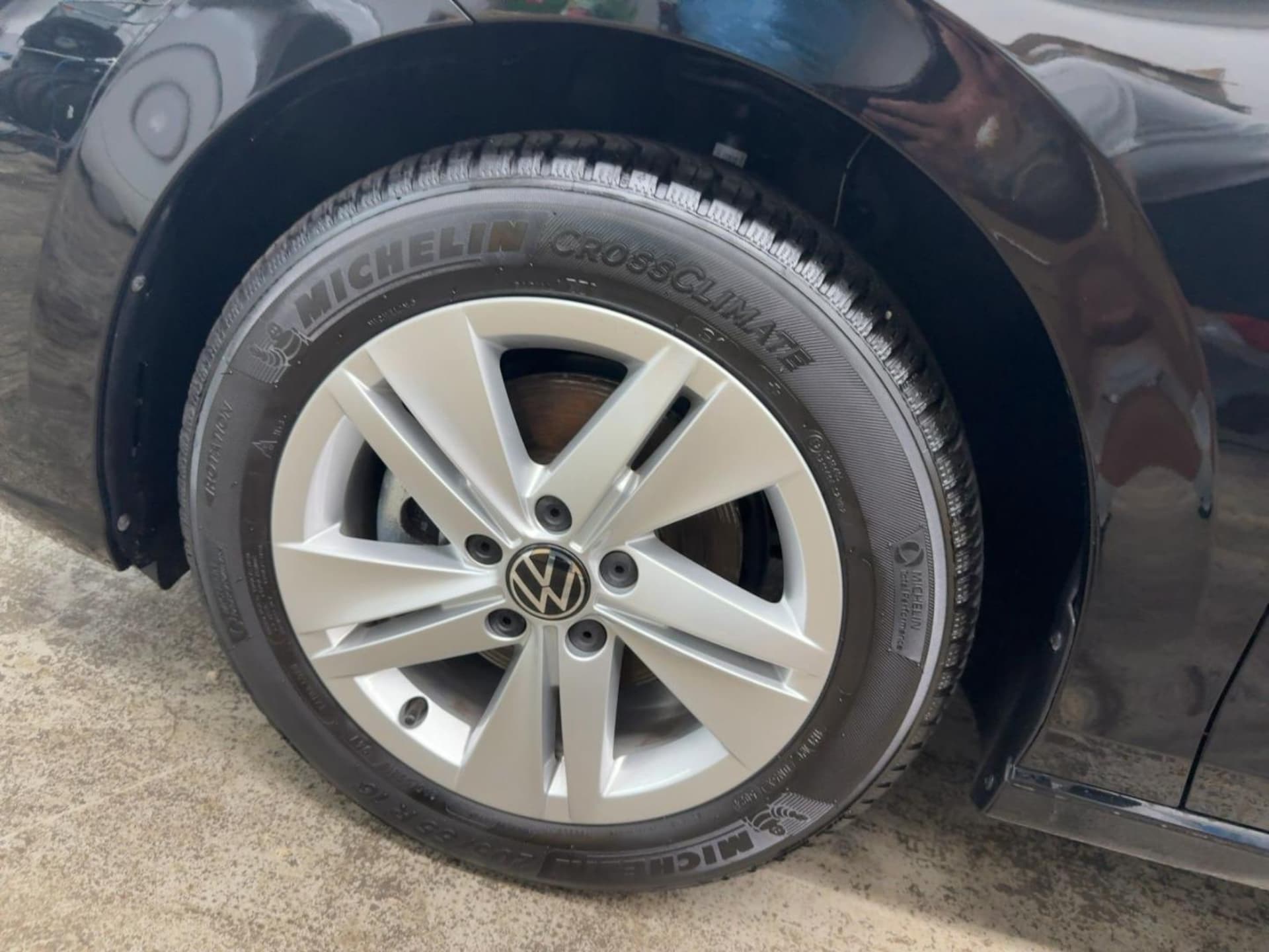 Volkswagen Golf Life