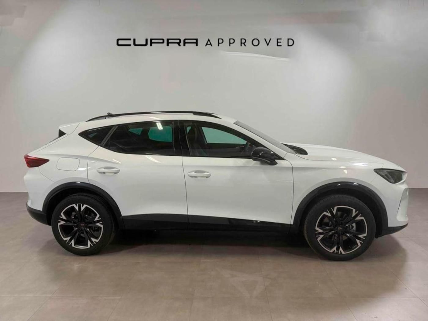 CUPRA Formentor 1.5 TSI e-Hybrid DSG 150 kW (204 CV) — photo 3