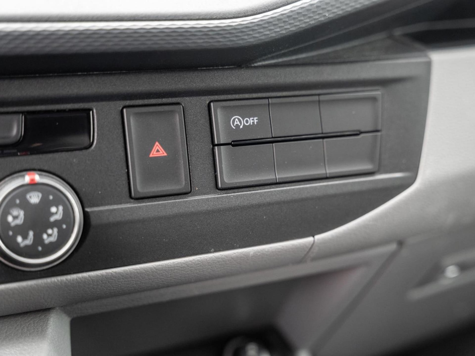 Volkswagen T6.1 Transporter Kasten langer Radstand