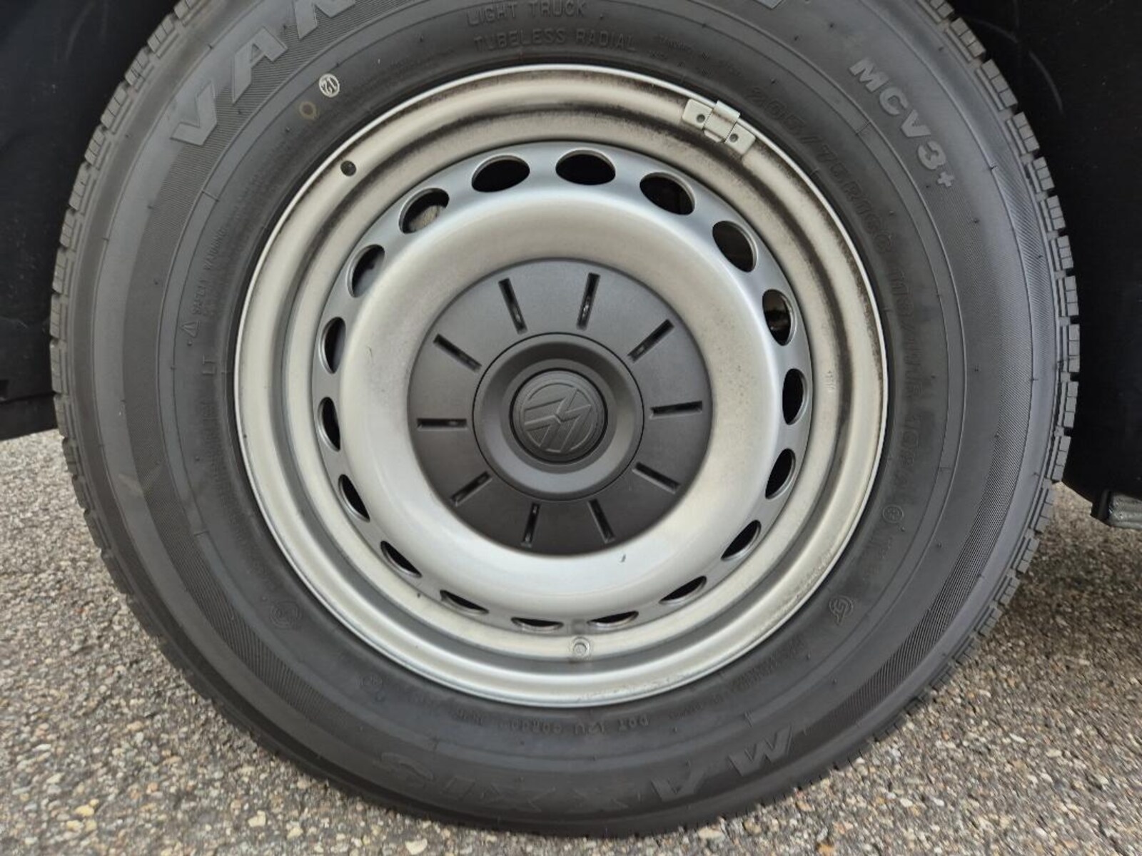 Volkswagen Crafter Kasten mittlerer Radstand – Bild 16