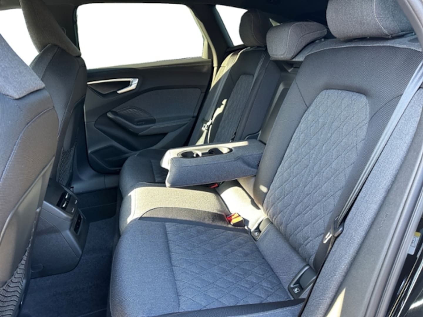 Bild über Audi A5 Avant TDI 150 kW S tronic - für weitere Informationen kontaktieren Sie den Audi Partner
