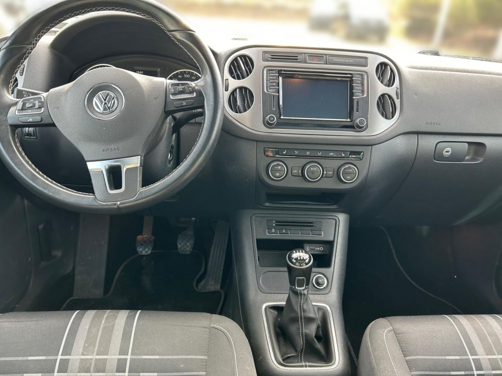 Volkswagen Tiguan LOUNGE Sport & Style
