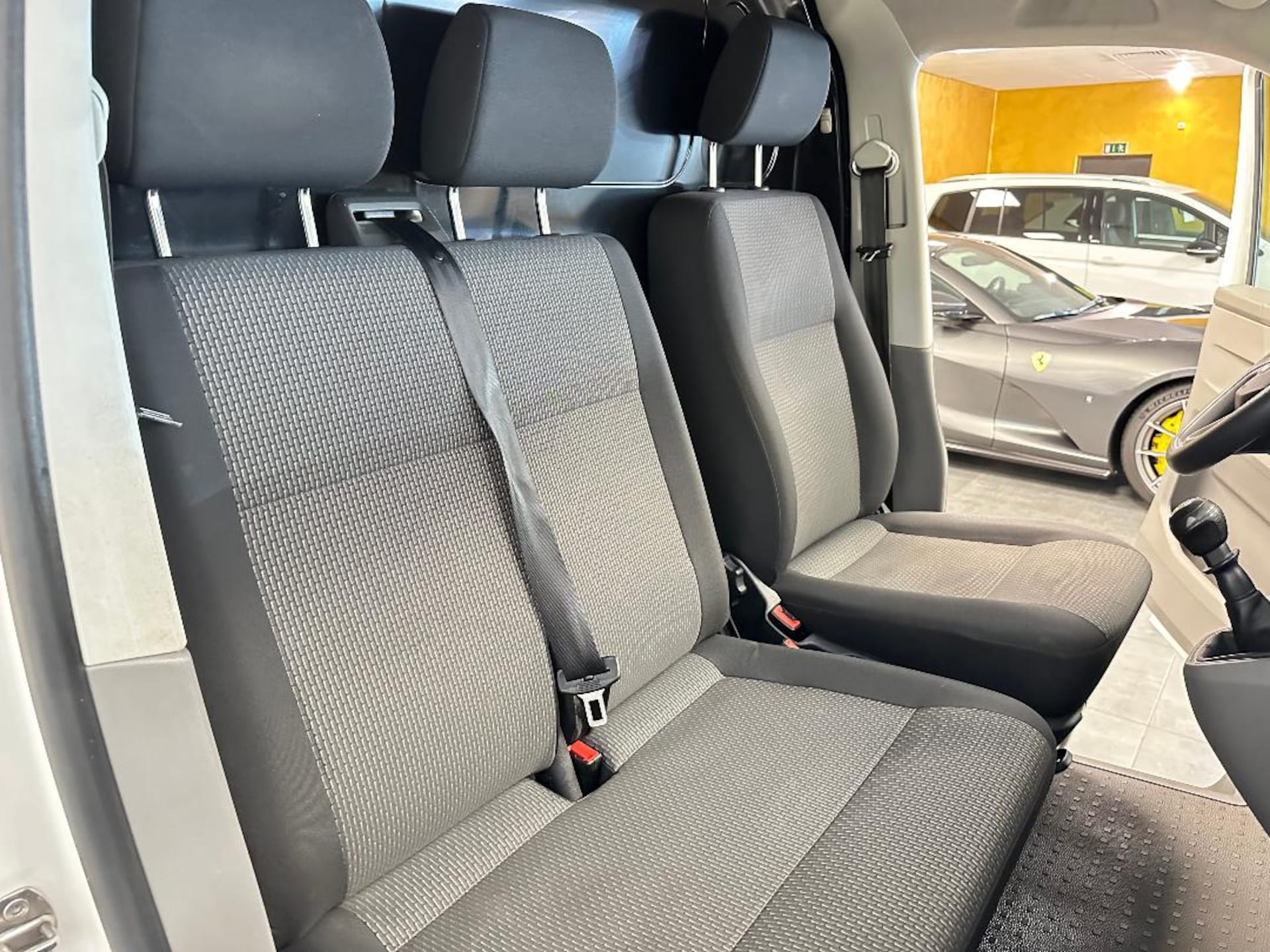 Volkswagen T6.1 Transporter Kasten kurzer Radstand