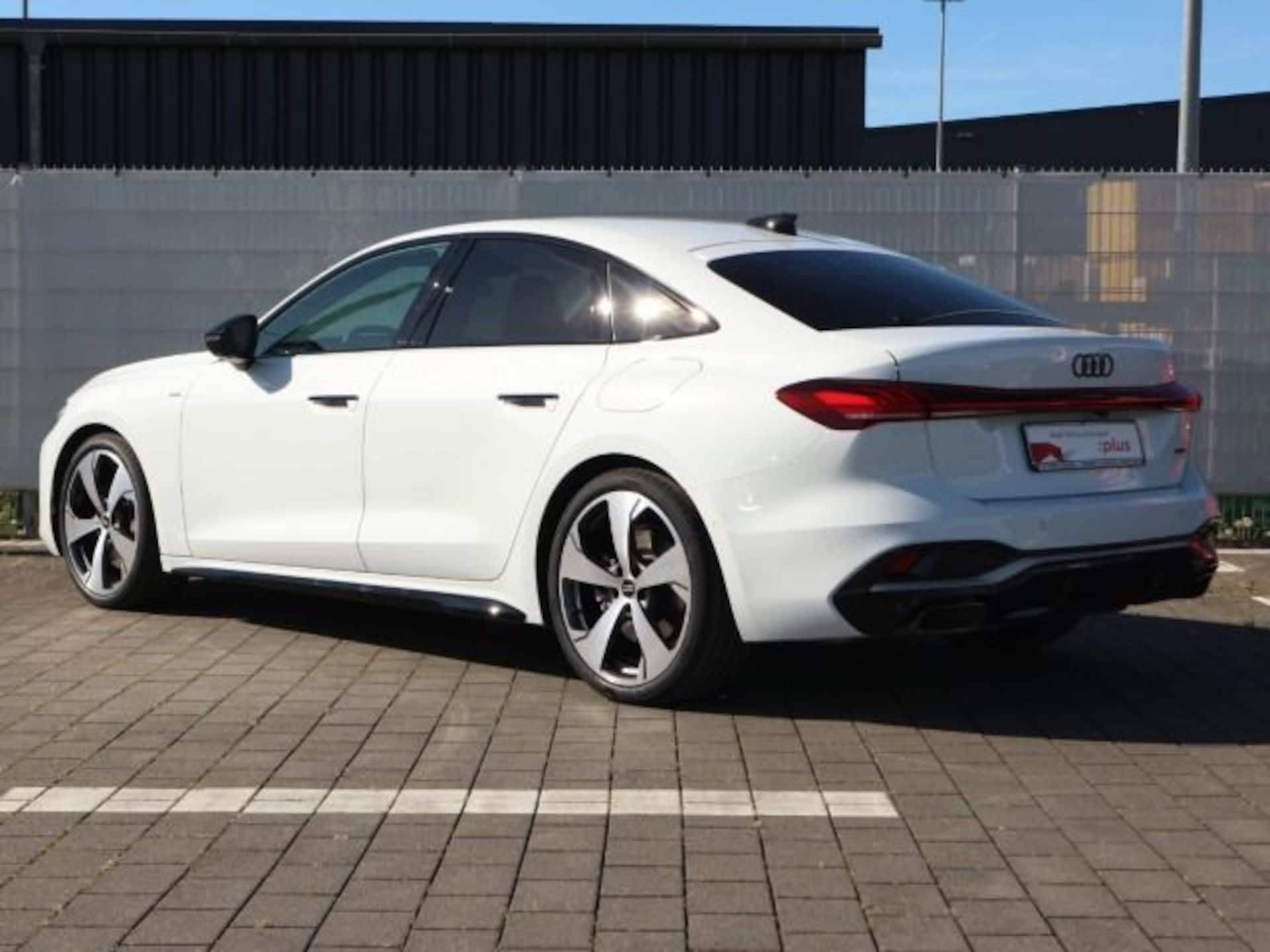 Audi A5 Limousine e-hybrid edition one