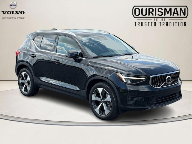 2023 Volvo XC40