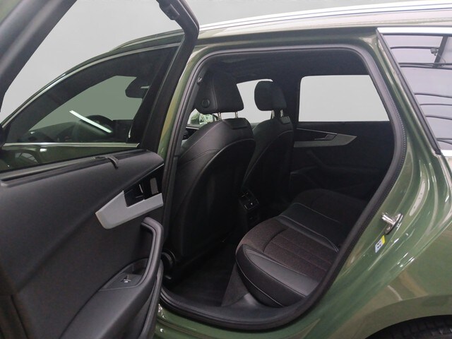 Image about Audi A4 Avant S line 35 TFSI S tronic