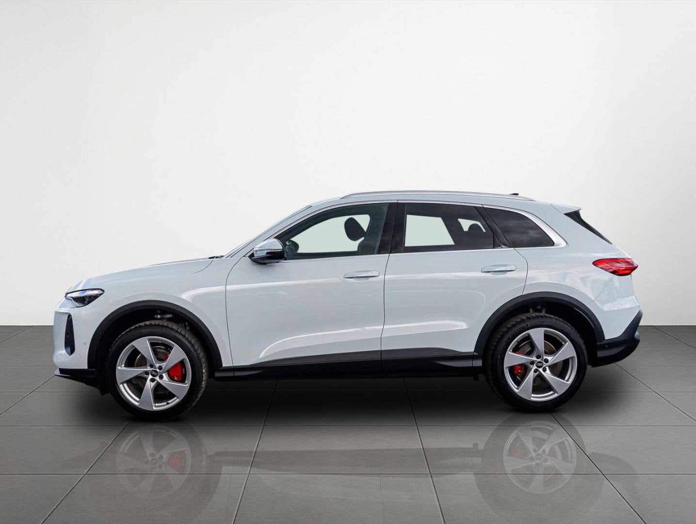Bild über Audi Q5 SUV TFSI 150 kW S tronic - für weitere Informationen kontaktieren Sie den Audi Partner