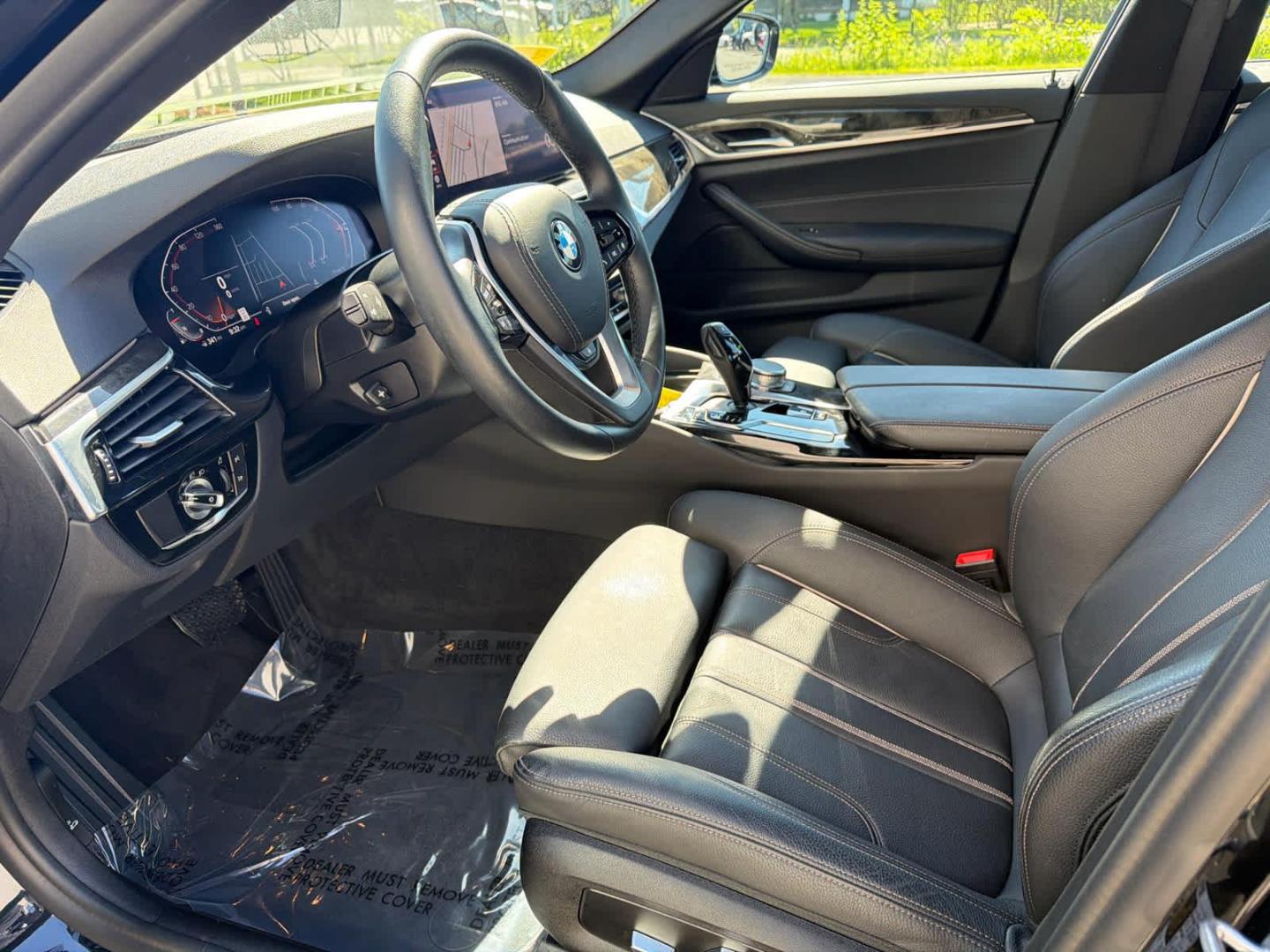 2021 BMW 5 Series 540i - Photo 11