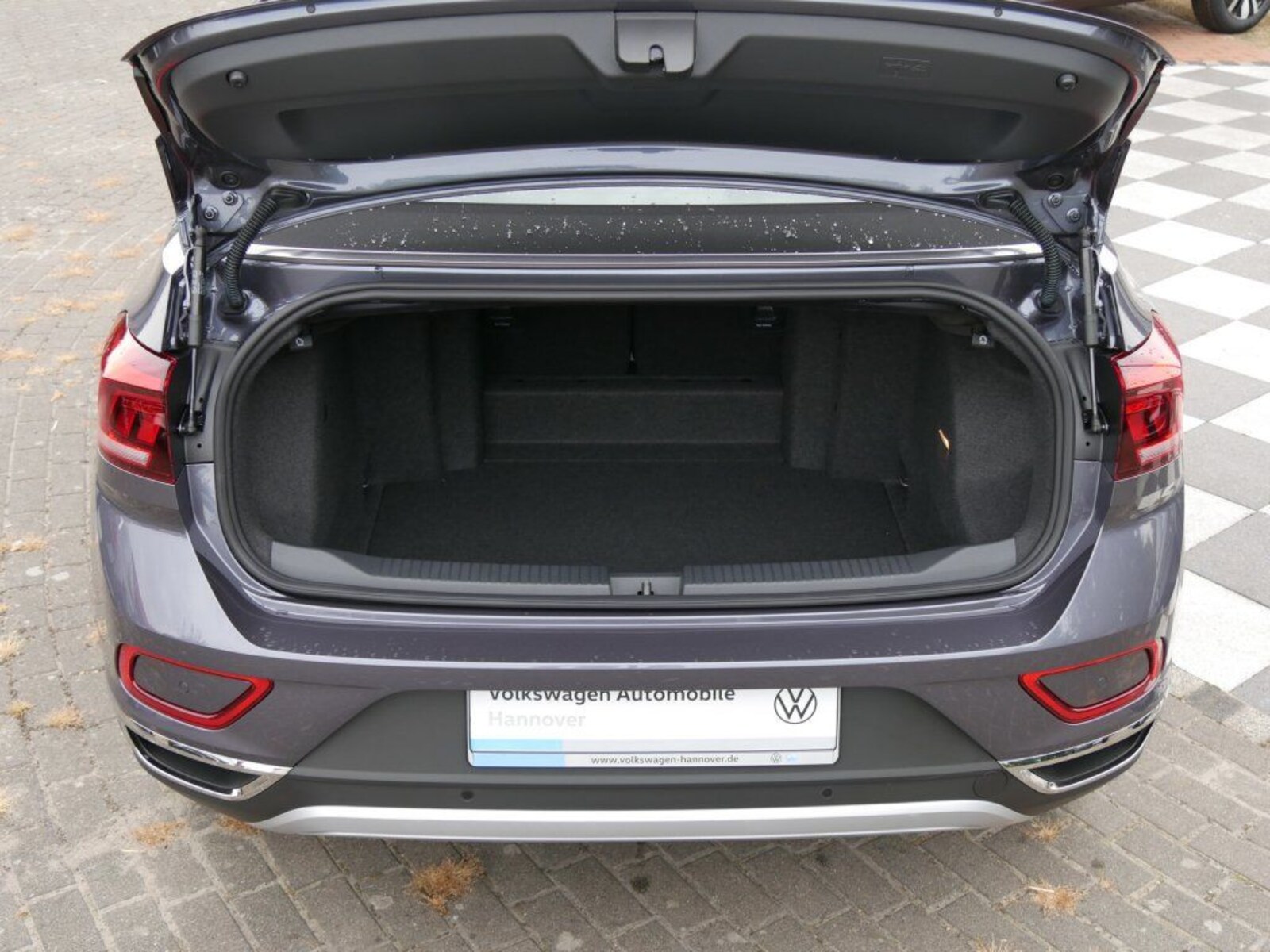 Volkswagen T-Roc Cabriolet – Bild 8