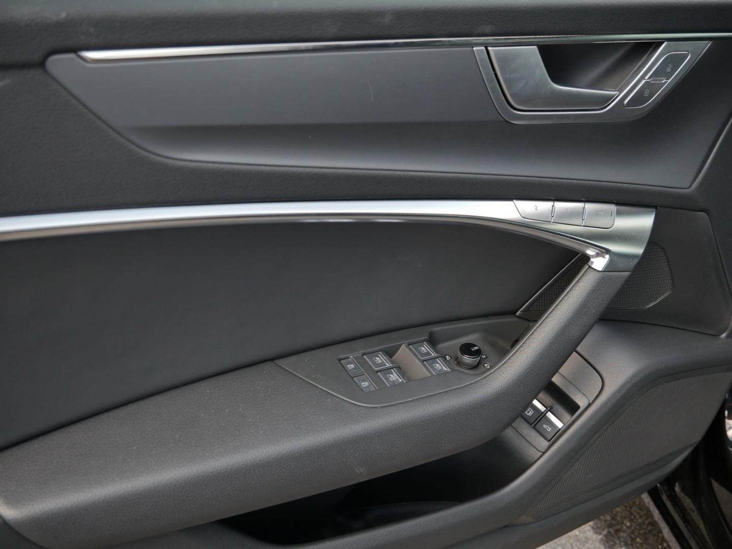 Bild über Audi A6 Avant TFSI e advanced 50 TFSI e quattro S tronic - für weitere Informationen kontaktieren Sie den Audi Partner