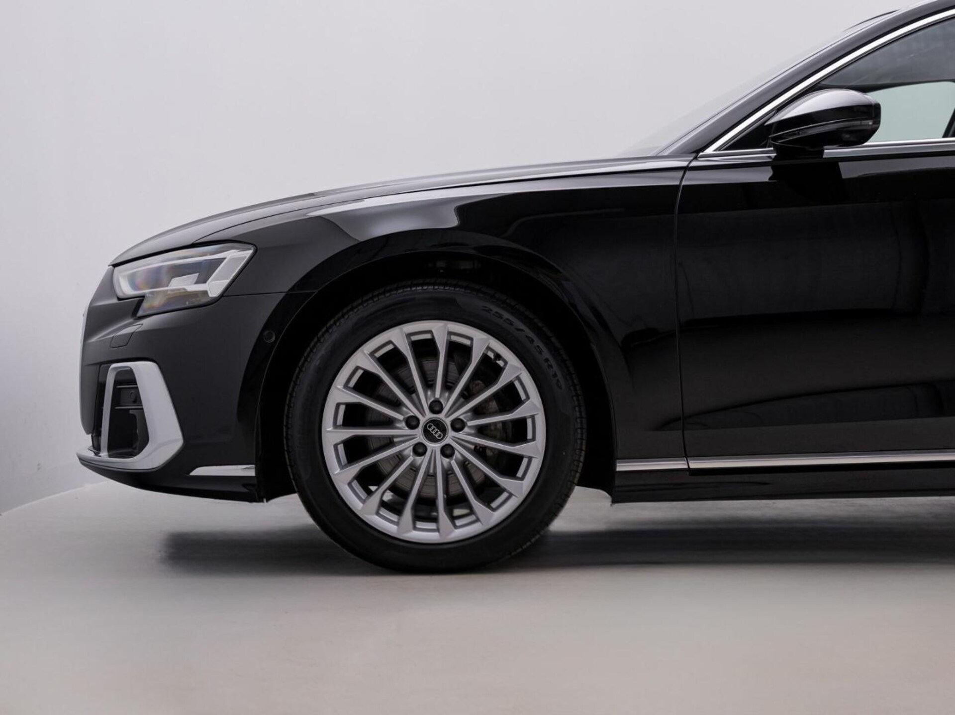 Audi A8 Lang