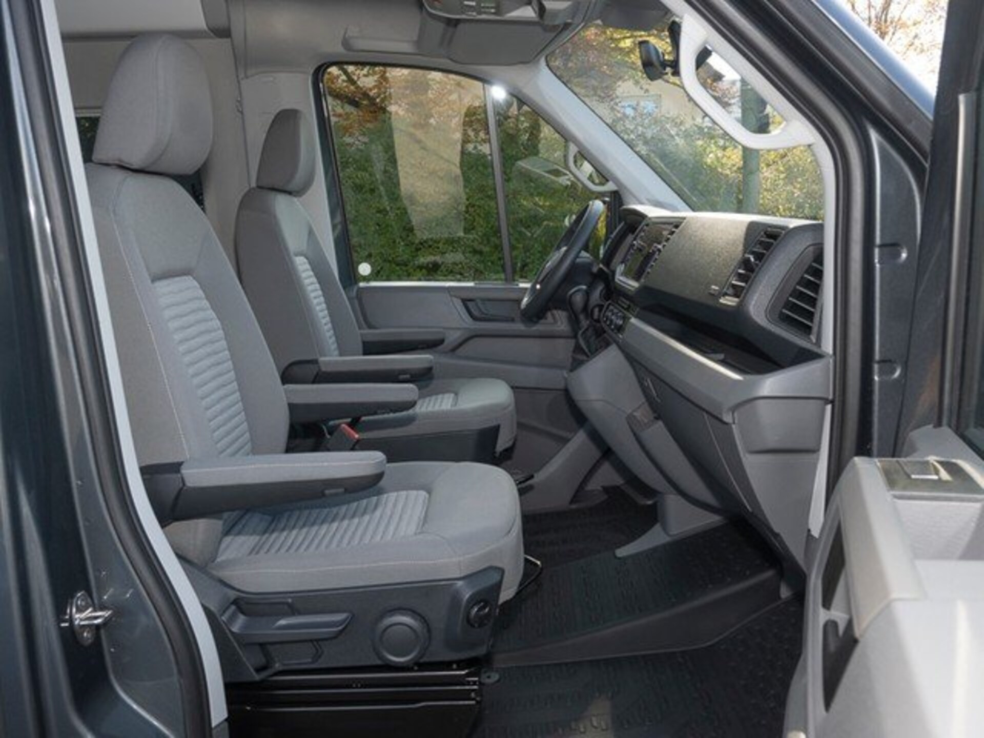 Volkswagen Grand California 600