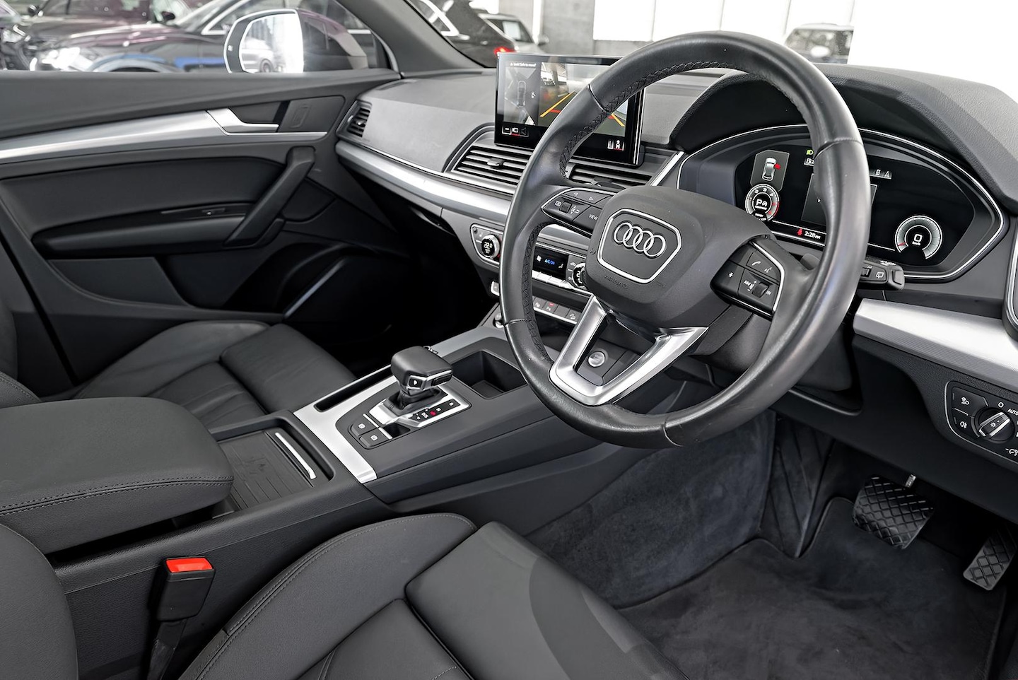Image about Audi Q5 sport 40 TDI quattro S tronic