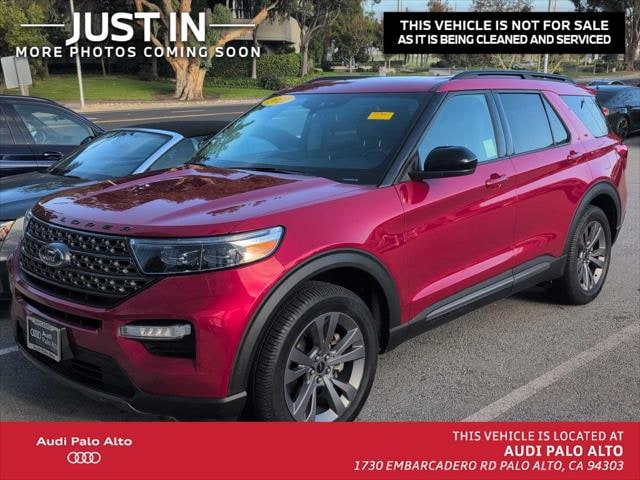 2022 Ford Explorer XLT's photo