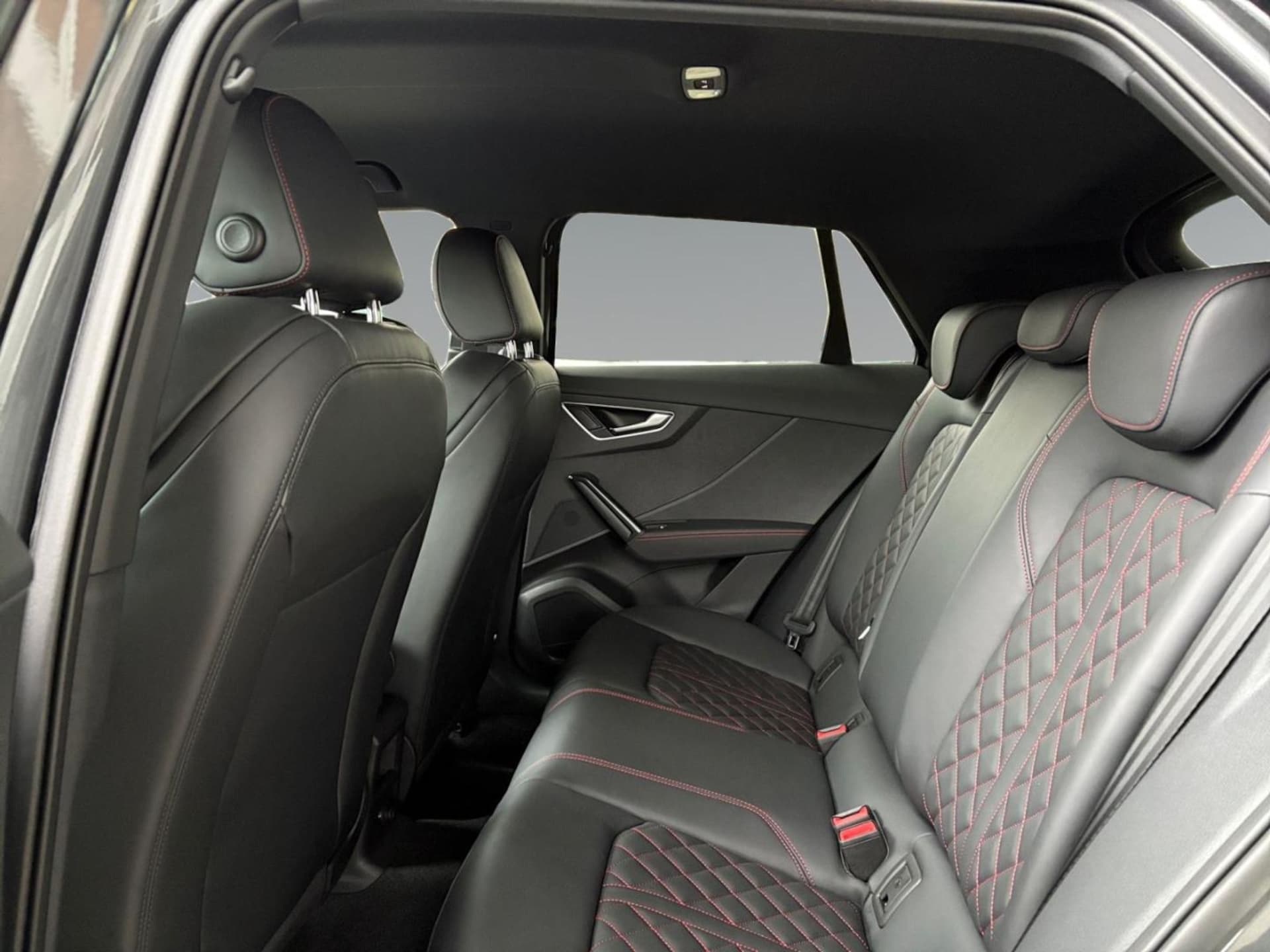 Audi Q2 S line
