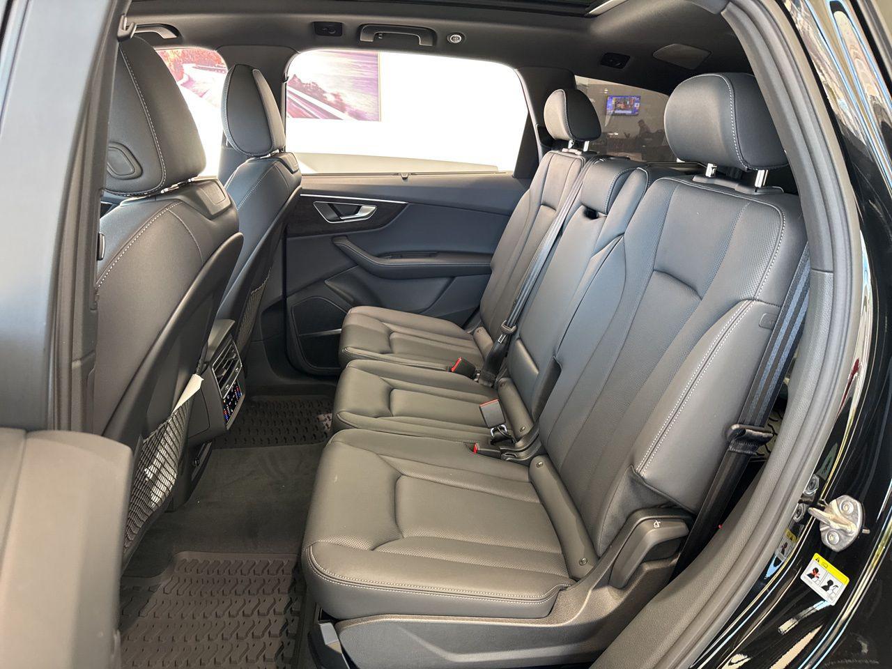 2026 Audi Q7 Premium Plus - Photo 37