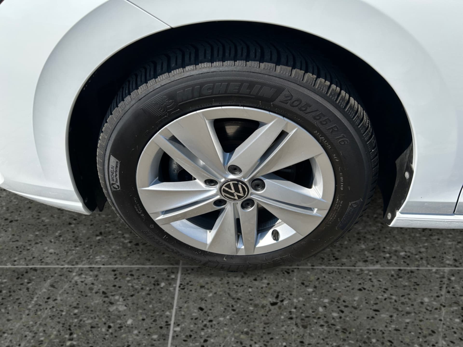 Volkswagen Golf Life