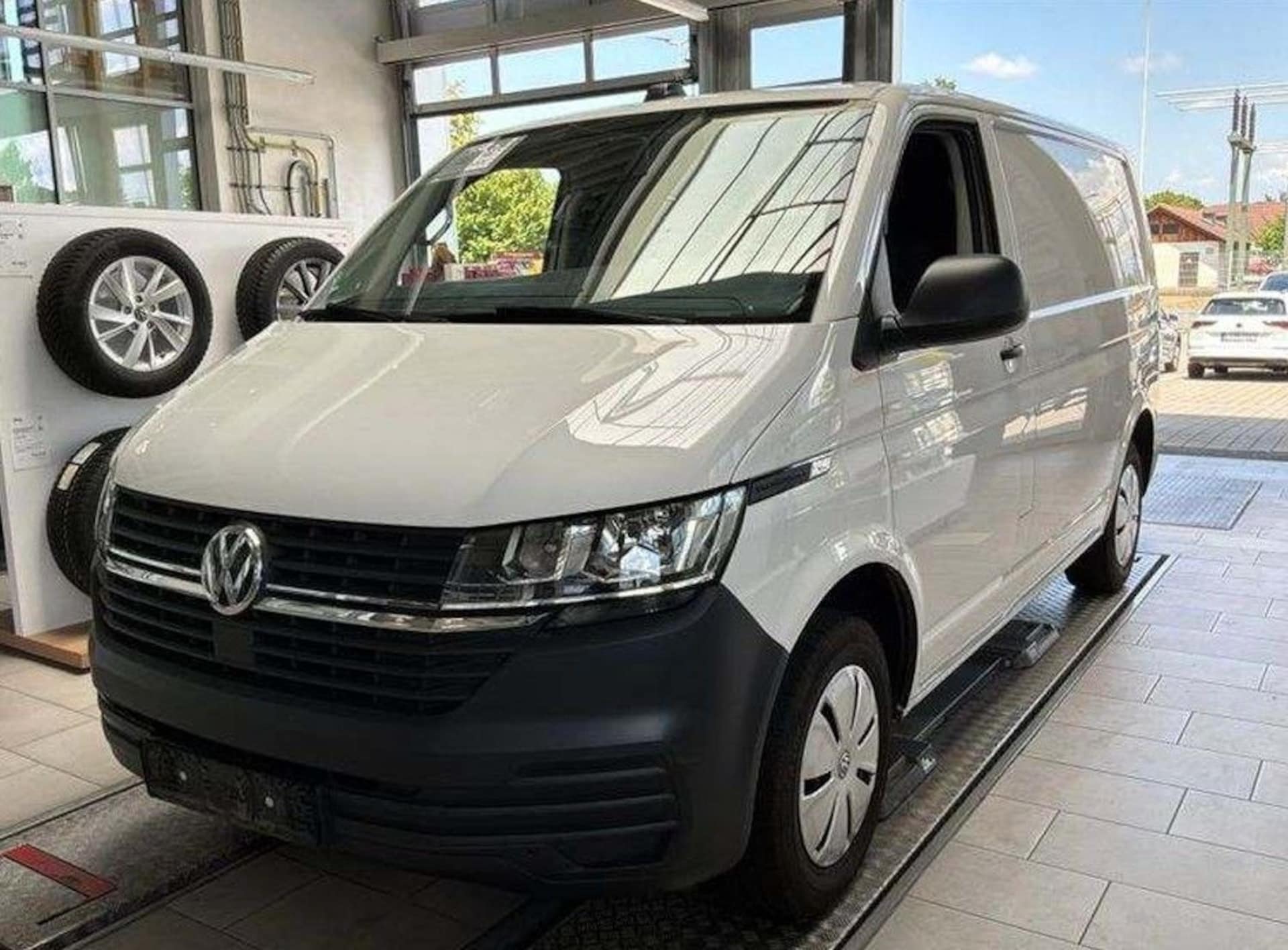 Volkswagen T6.1 Transporter Kasten kurzer Radstand