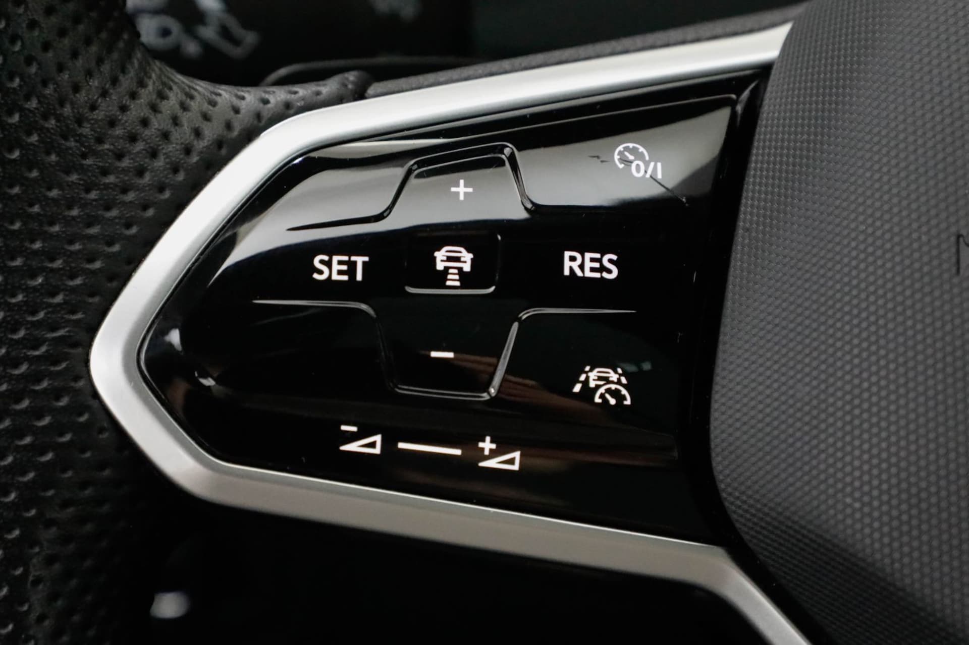 Volkswagen Tiguan Allspace R-Line