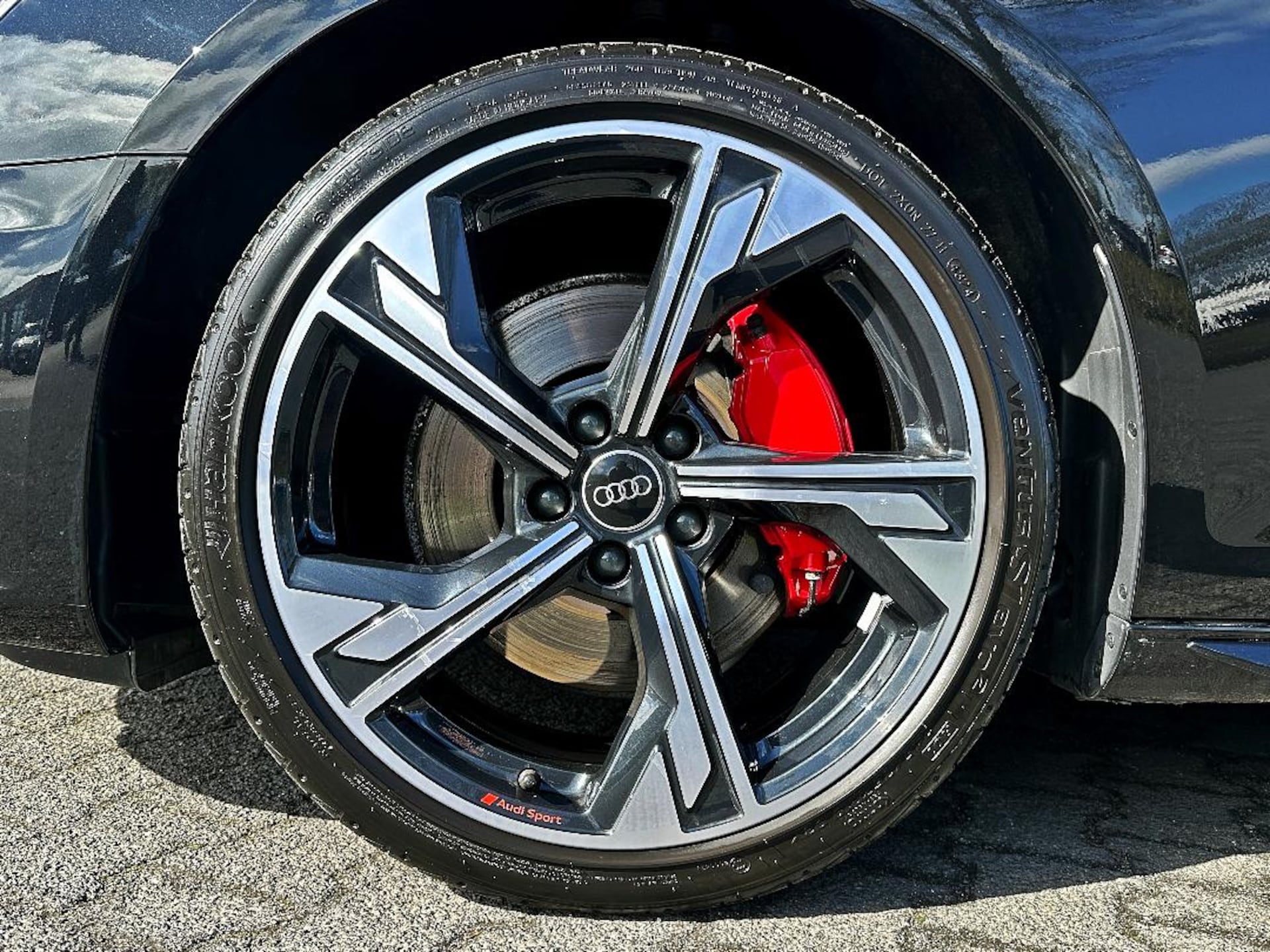 Audi A4 Avant S line