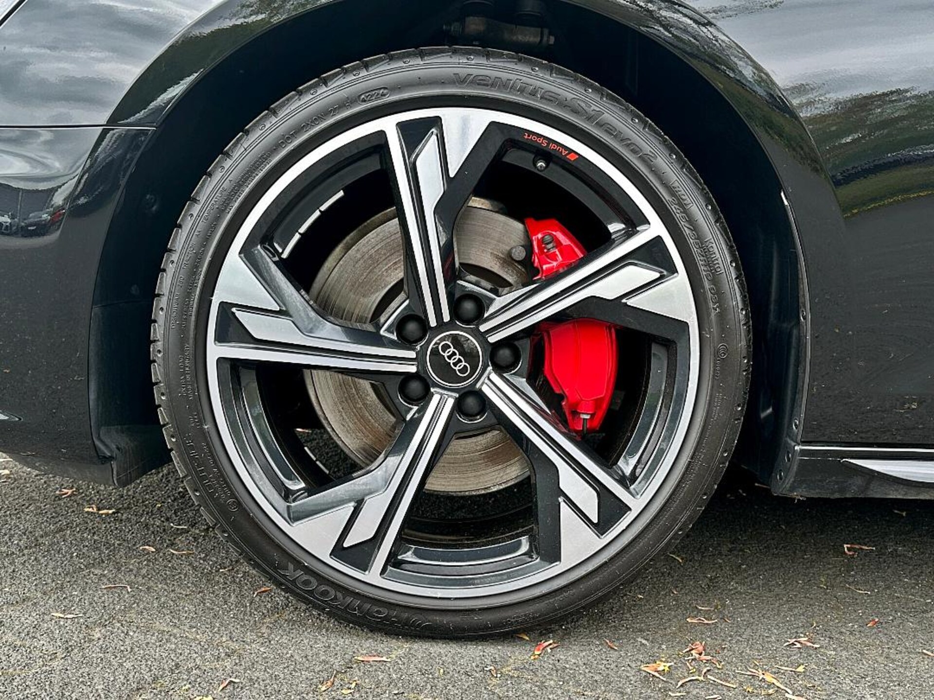 Audi A4 Avant S line