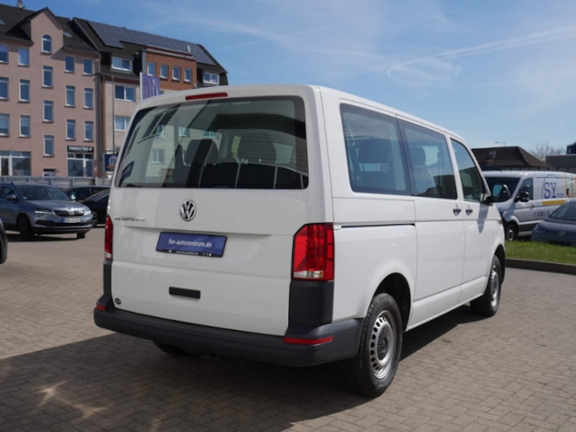 Volkswagen T6.1 Transporter Kombi kurzer Radstand